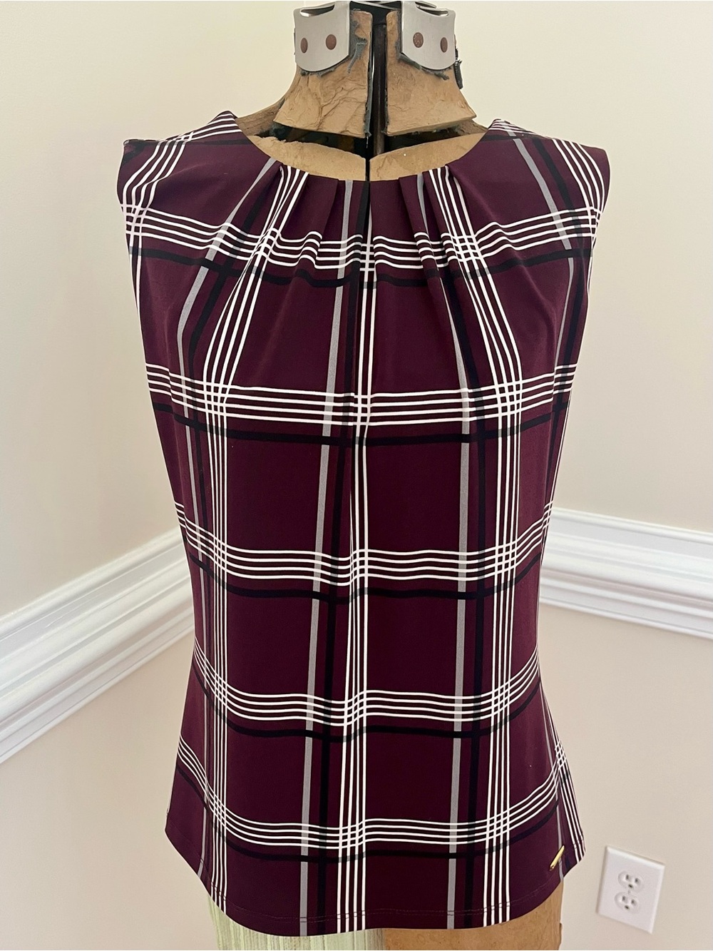 Calvin Klein Sleeveless Plaid Shift Dress in Plum NWT